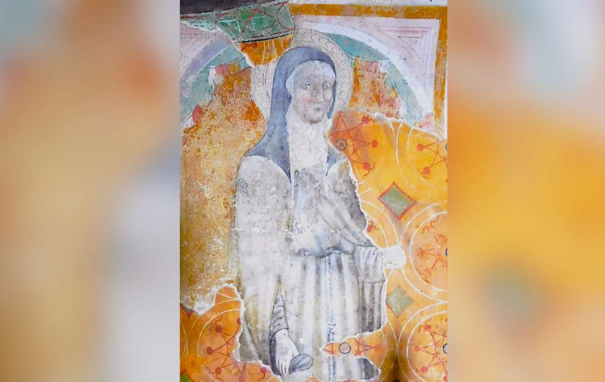 A fresco of St. Clare in the Convent of San Damiano in Assisi painted by Tiberio d'Assisi in the 16th century. (Photo courtesy of Br. Gilberto Cavazos-Gonzalez, OFM)