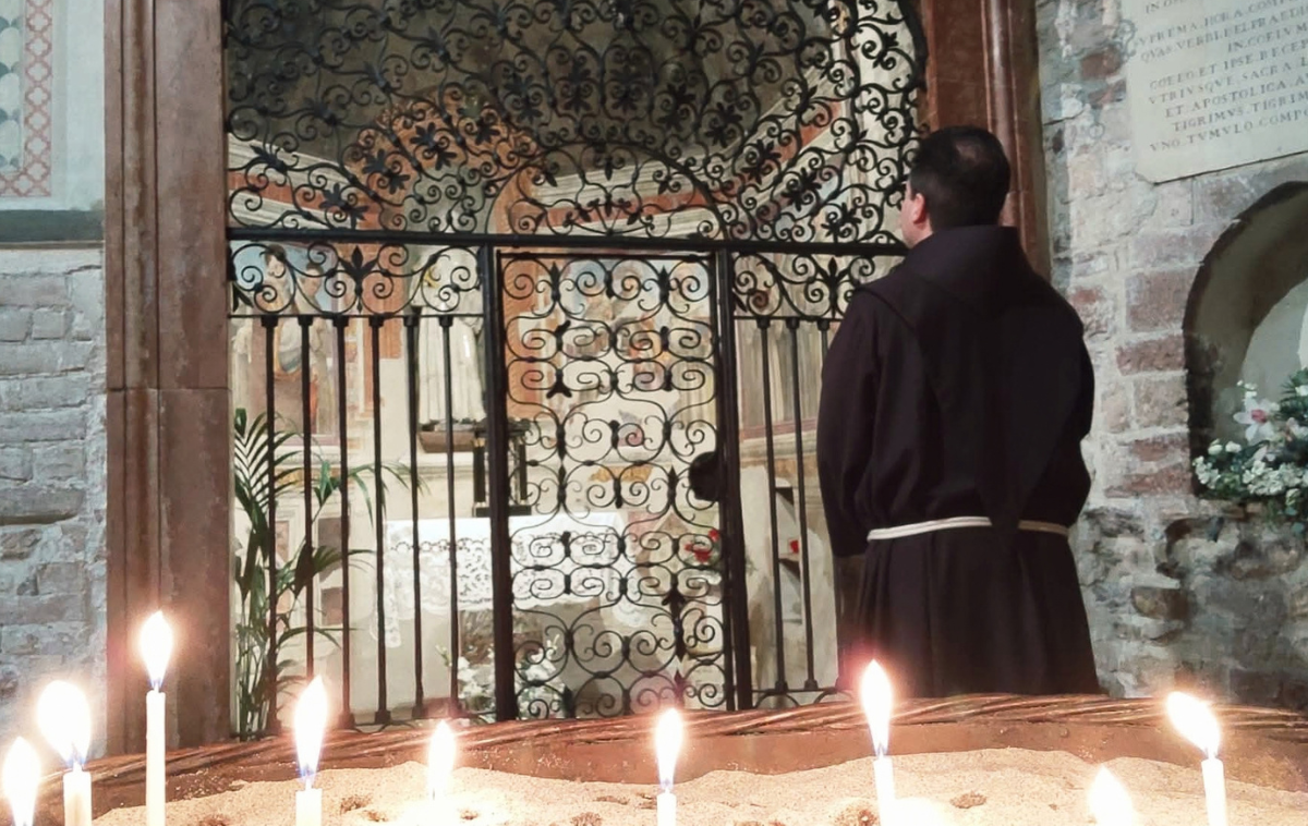 Br. Javier Del Ángel De los Santos, OFM, stands in prayer in front of the Chapel of the Transitus in the Basilica of St. Mary of the Angels, which marks the spot where Francis passed to eternal life on Oct. 3, 1226. (Photo courtesy of Br. Javier)